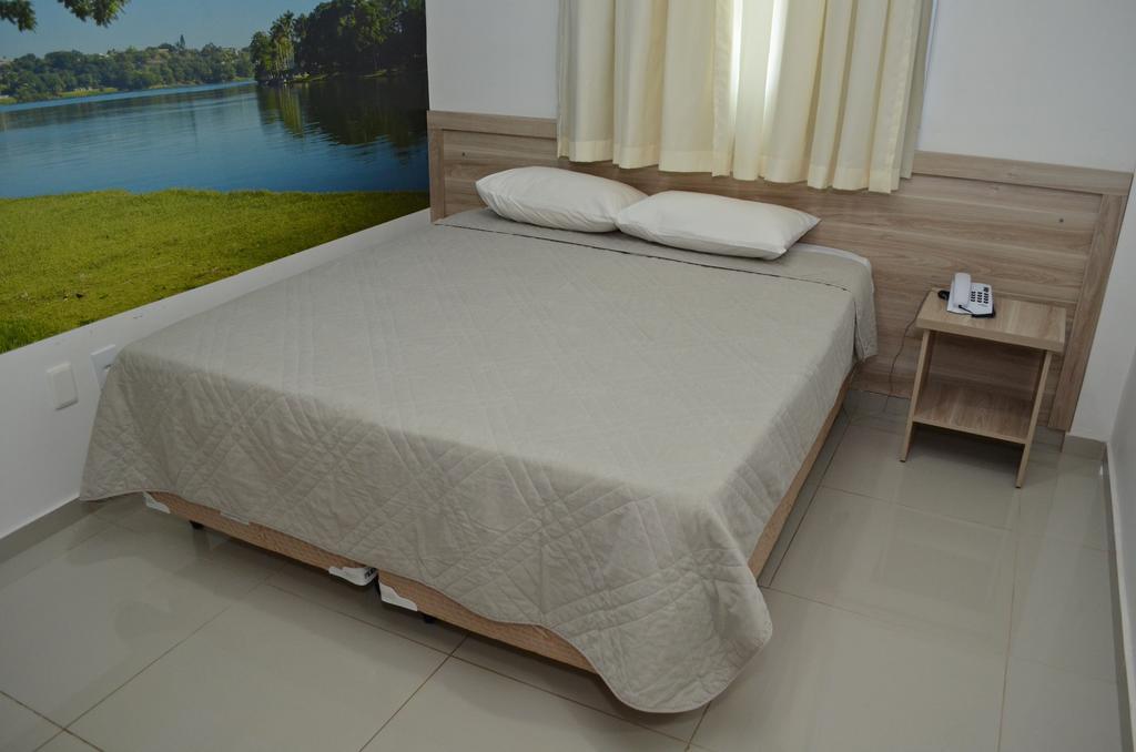 Hotel Grande Minas Vespasiano Quarto foto